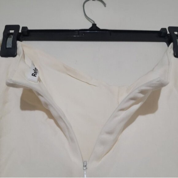 Reformation Abby Two Piece - Picture 9 of 11